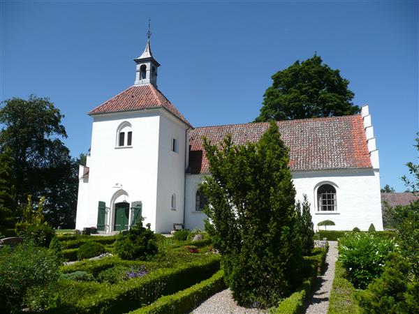 /Kyndby/kyndby_kirke.JPG